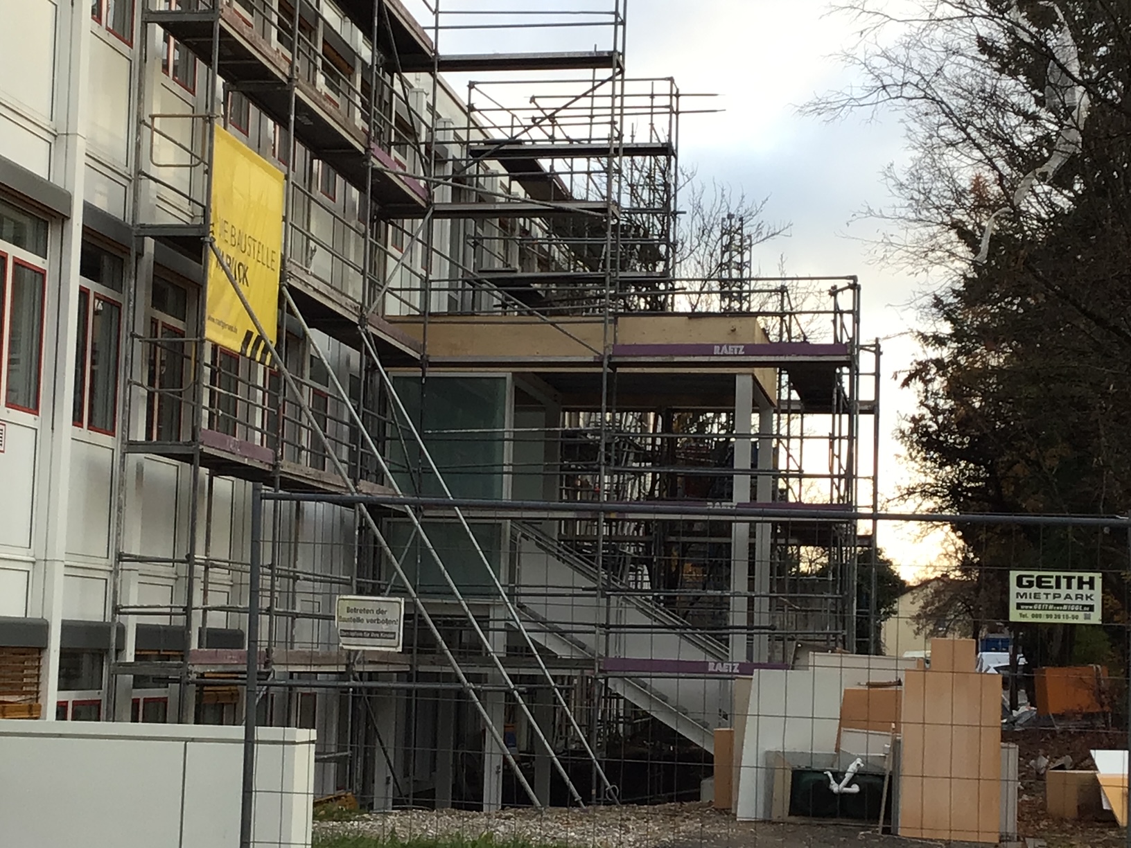 AG Artikel Baustelle Eingang